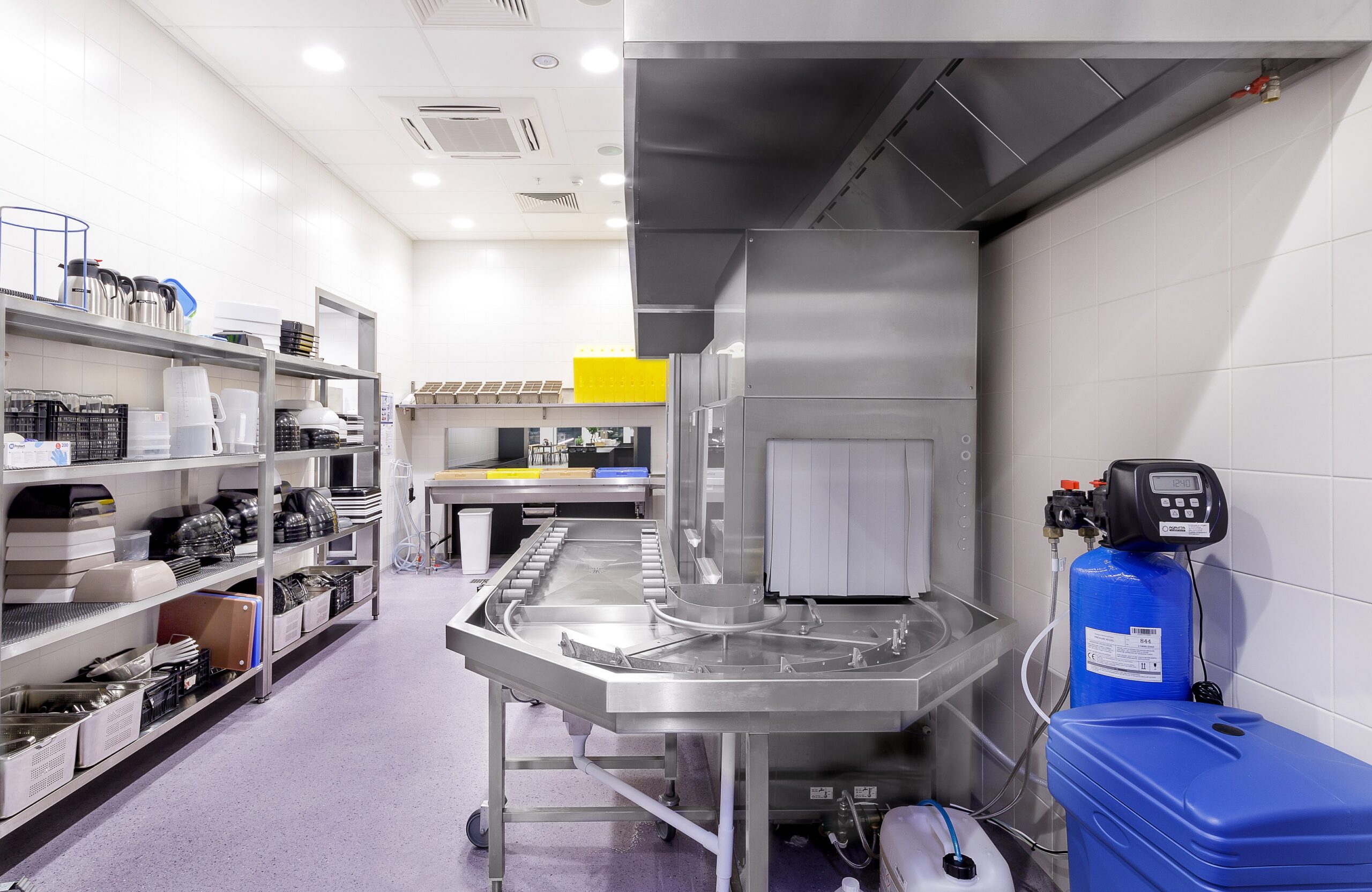 Professional kitchen cleaning equipment DAYTON